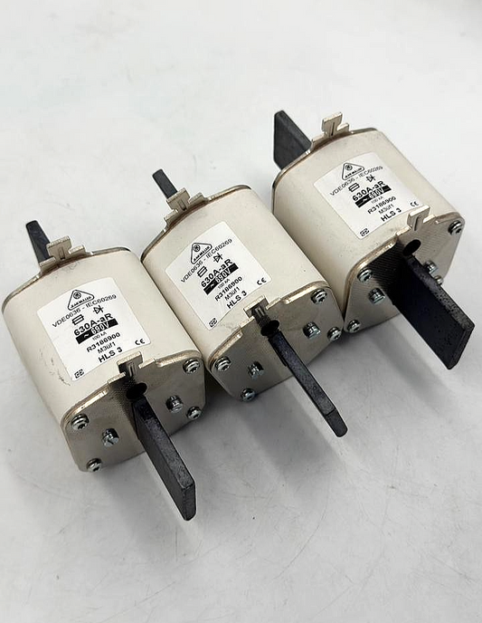 Jean Müller R3186900 Fuse | 630A, 690V, 100kA ( Pack of 3)1