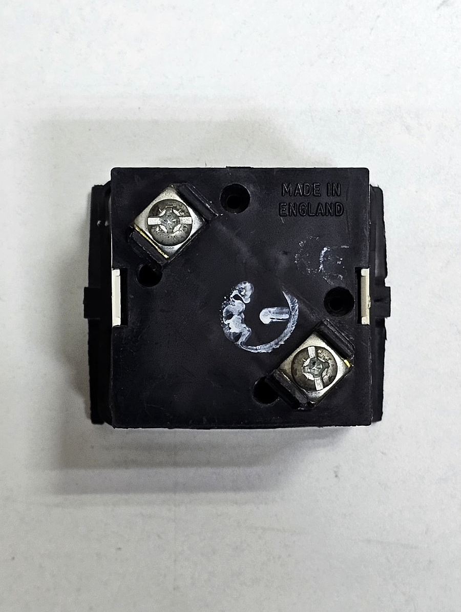 Hobut | Analog Panel Ammeter | 020 | Made in UK5