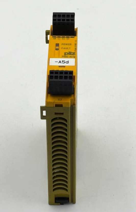 Pilz | PNOZ mi1p | 773400 | Safety Relay | Made in Germany1
