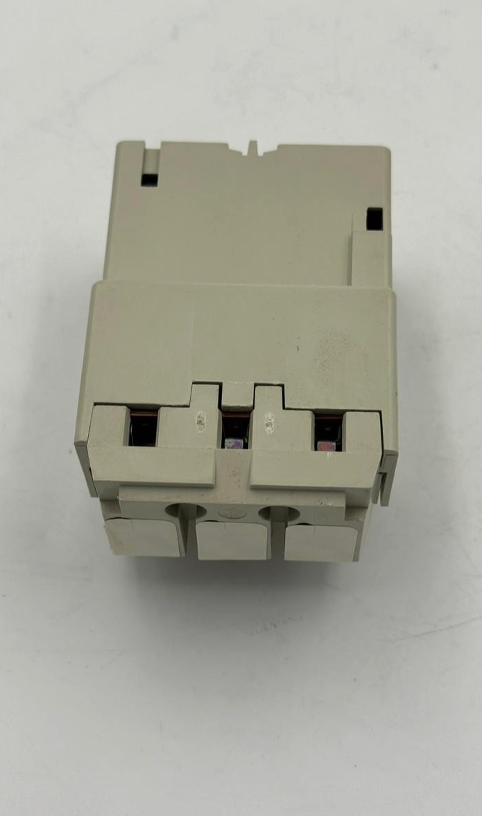 Telemecanique LB1LC03M08 Protection Module | Made in France7