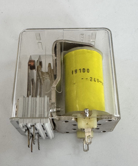 Kuhnke 1H 100 Relay – 24V AC Industrial Control Module, Made in Germany,1
