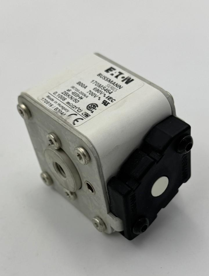 Eaton Bussmann | 170M5464 | Fuse Set | 800A | Made in Hungary ( Pack of 3 )7