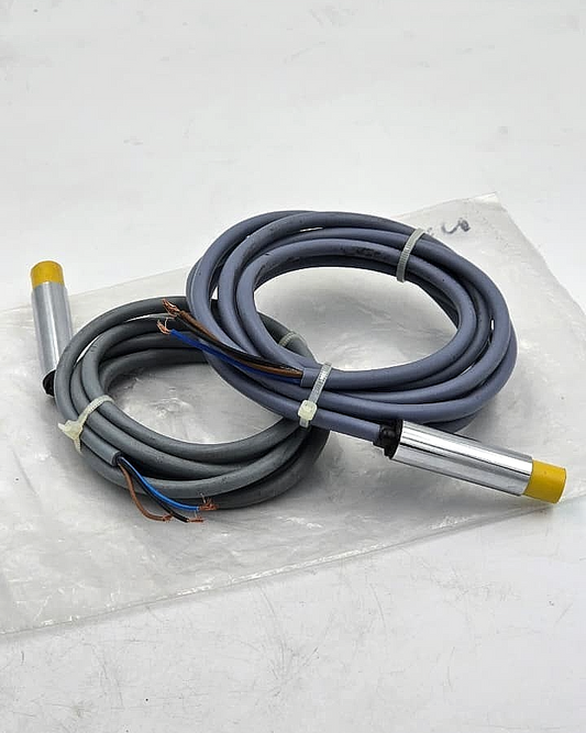 Turck NI5H12AP7 Inductive Proximity Sensor | 5mm Sensing Distance ( 1 pcs )1