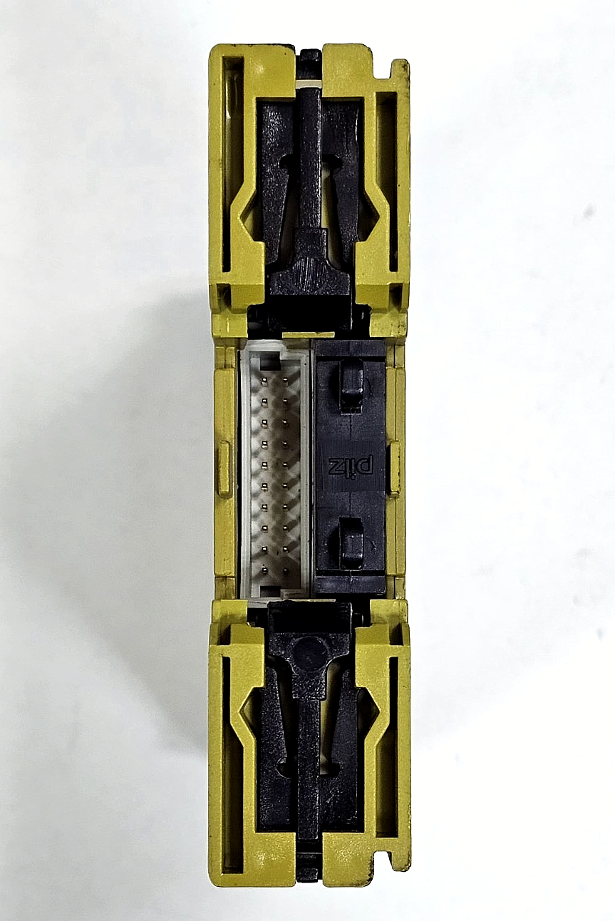 Pilz | PNOZ mo4p | Safety Relay | 773536 | Made in Germany5