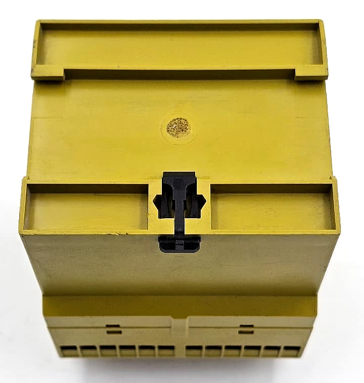 Pilz PNOZ 11 774080 | Safety Relay | 24 VAC 24VDC | Made in Germany6