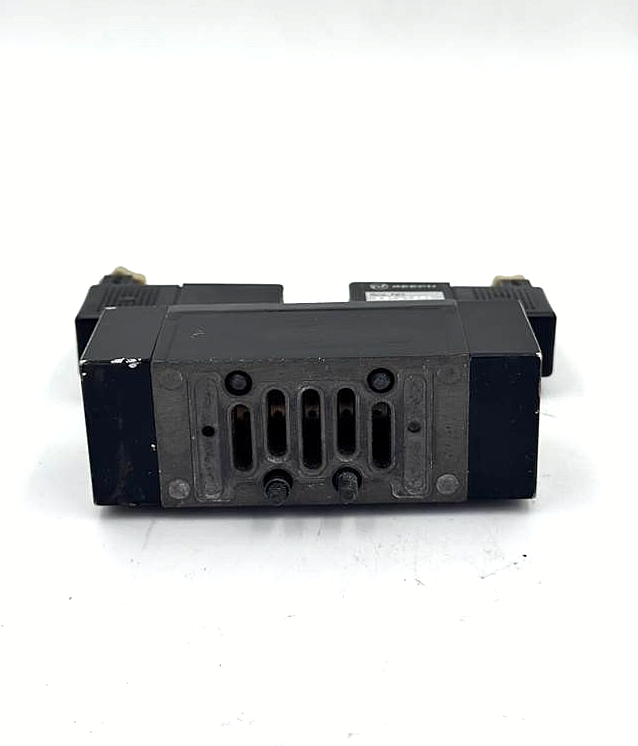 Beech UB/24152/123 Directional Control Valve | 110 V - saleem al tamimi electric equipment trading co llc-UAE
