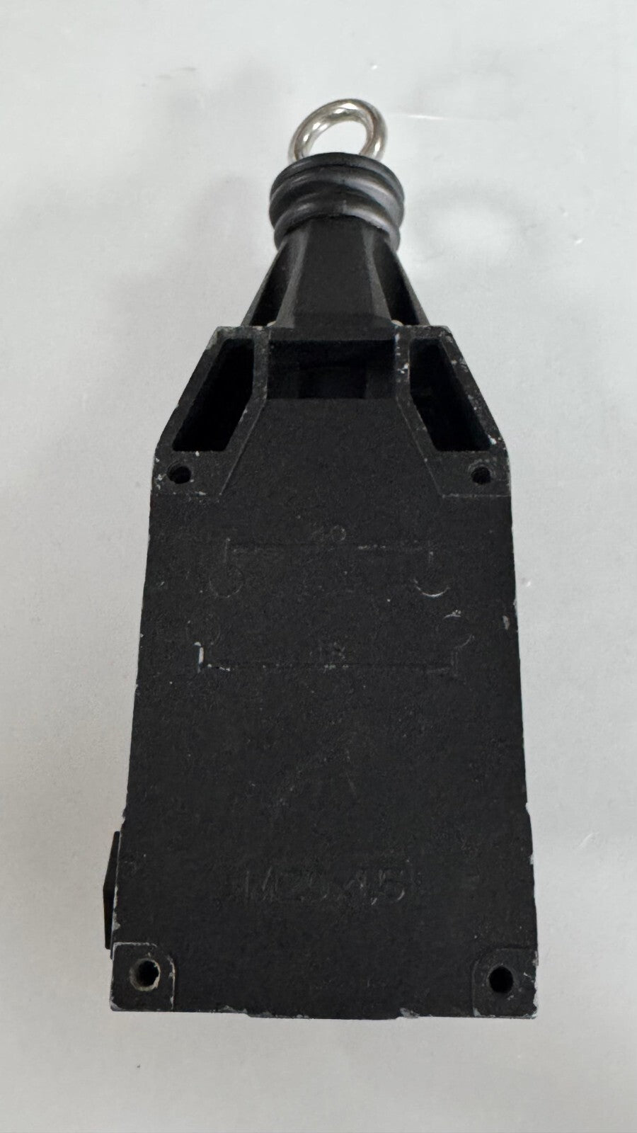 SCHMERSAL ZQ 90011 Safety Pull Switch | IP67 Rated | AC15 DC13 Contact Type - saleem al tamimi electric equipment trading co llc-UAE