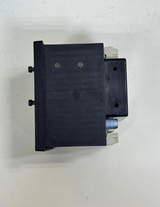 SELCO M4100 Alarm Annunciator Panel – 24V DC – Engine & Power System Monitoring - saleem al tamimi electric equipment trading co llc-UAE