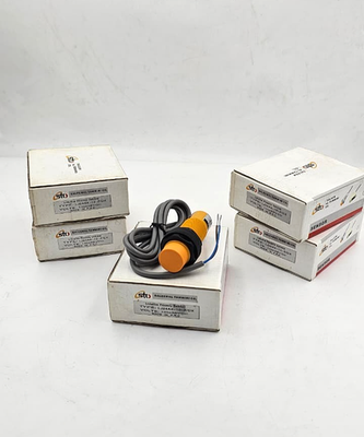 ( Pack of 5 Pcs) STCO LJ24A4-10-Z/DX Proximity Switch 10–36V DC0