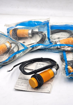 ( Pack of 5 Pcs ) Autonics CR30-15DN Proximity Sensor0