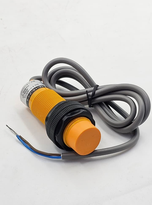 ( Pack of 5 Pcs) STCO LJ24A4-10-Z/DX Proximity Switch 10–36V DC3