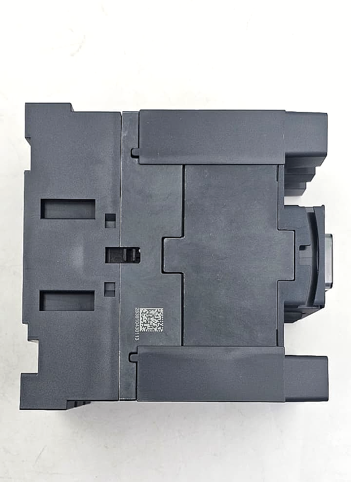Schneider Electric TeSys LC1D115KUEC Contactor 440V115A | 100250V AC/DC Coil6