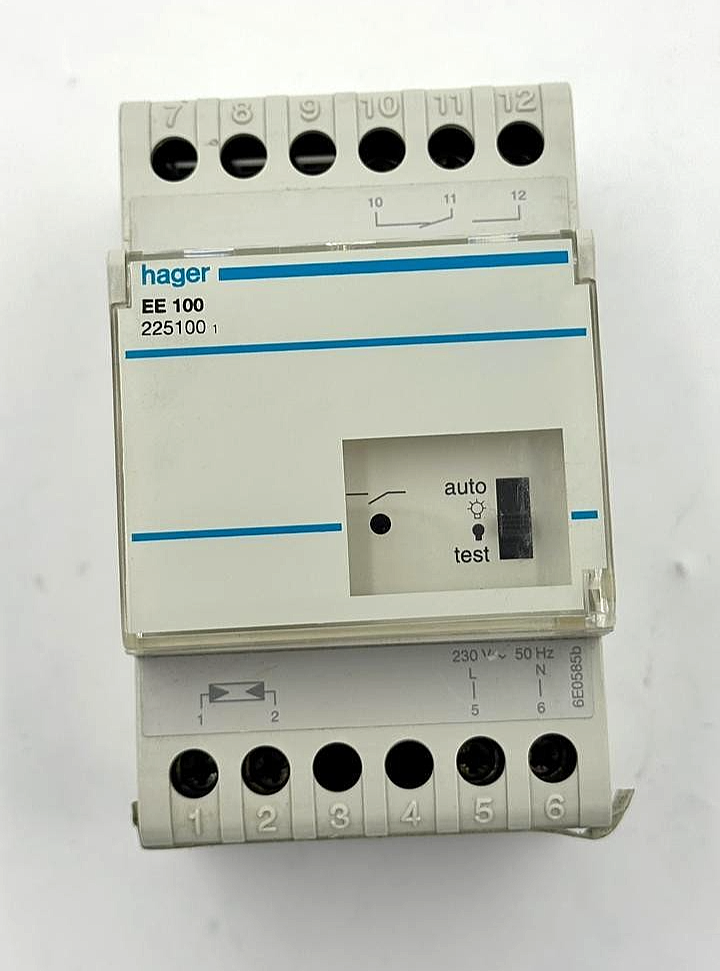 Hager EE100 Light Sensitive Switch | Made in France2