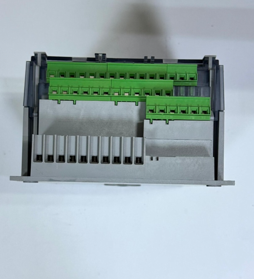 Siemens Landis & Gyr 73789701 Energy Meter | 200–240V | 400/5A | 72 imp/kWh1