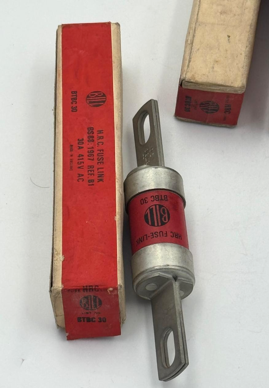 Bill | BTBC 30 | HRC Fuse Link Set| 30 A | Made in UK ( Pack of 10 pcs )1