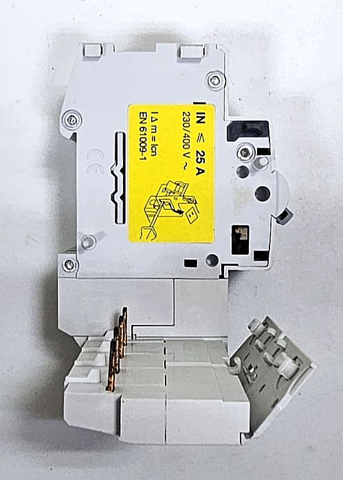 Hager BE425T Circuit Breaker – 100mA, 230/400V | 4Phase | Made in France3