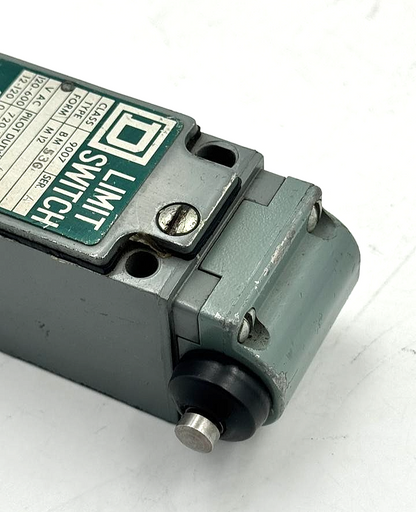 Square D BM536 Limit Switch 600V | Made in Italy 2