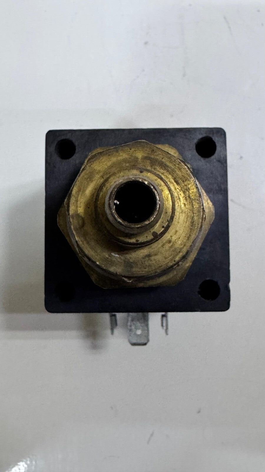 AVSRömer EDVS01A251/4 Solenoid Valve – 24V, 2W, PN 1.2, DN 2.54