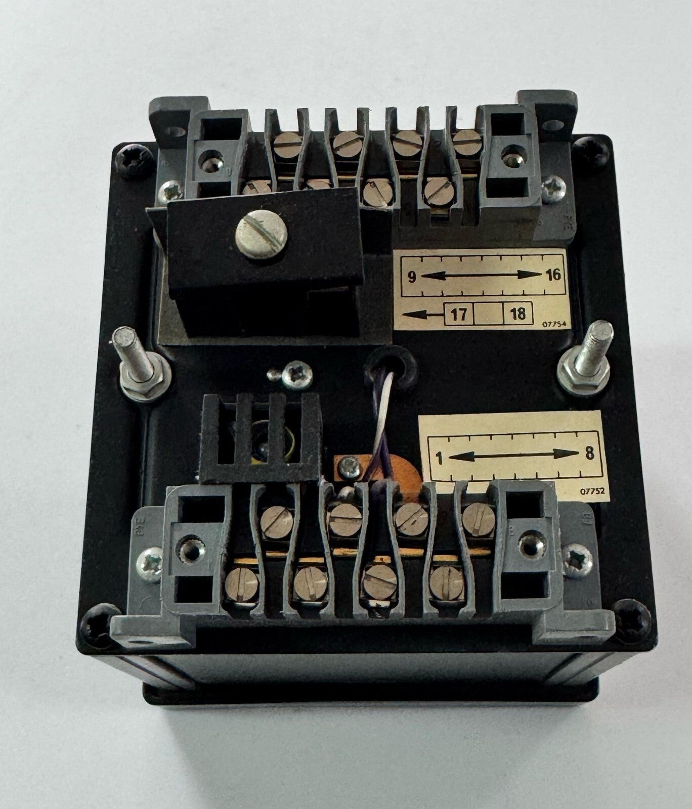 WEST MC 30 MK II Temperature Controller – Analog Dial – 0°C to 300°C3