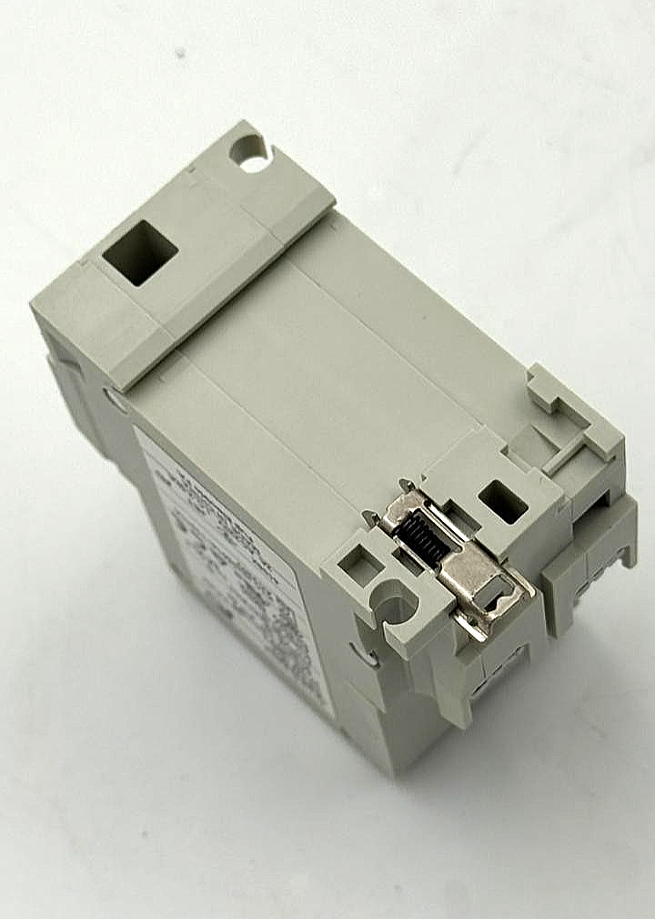 Fuji Electric CP32FM/2 |  2A | 2Pole Mini Circuit Breaker7