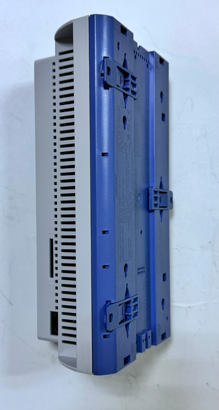 Siemens POL687.70/STD Climatix HVAC Controller – 24V AC/DC, Made In Germany9
