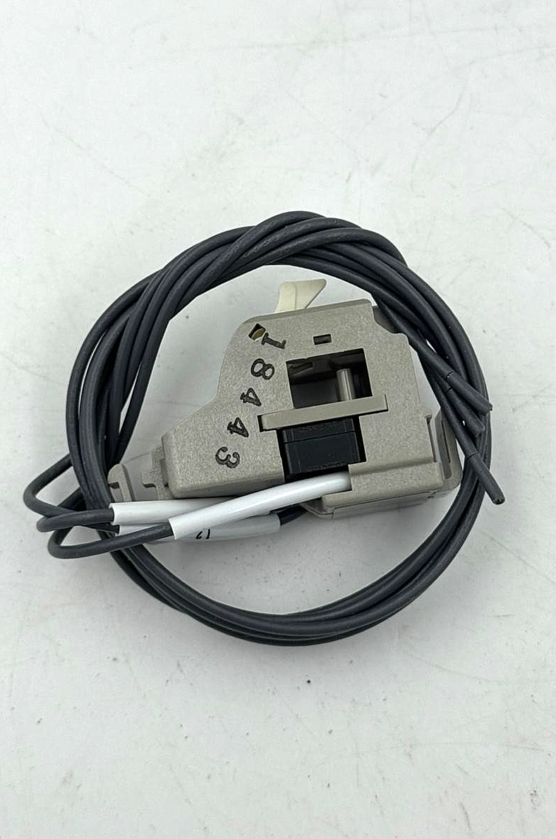 Schneider EZA UX10 Auxiliary Switch1