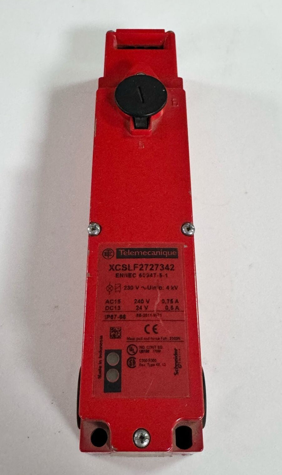 Telemecanique XCSLF2727342 Safety Limit Switch, 230V AC, IP67/IP66, 2500N0