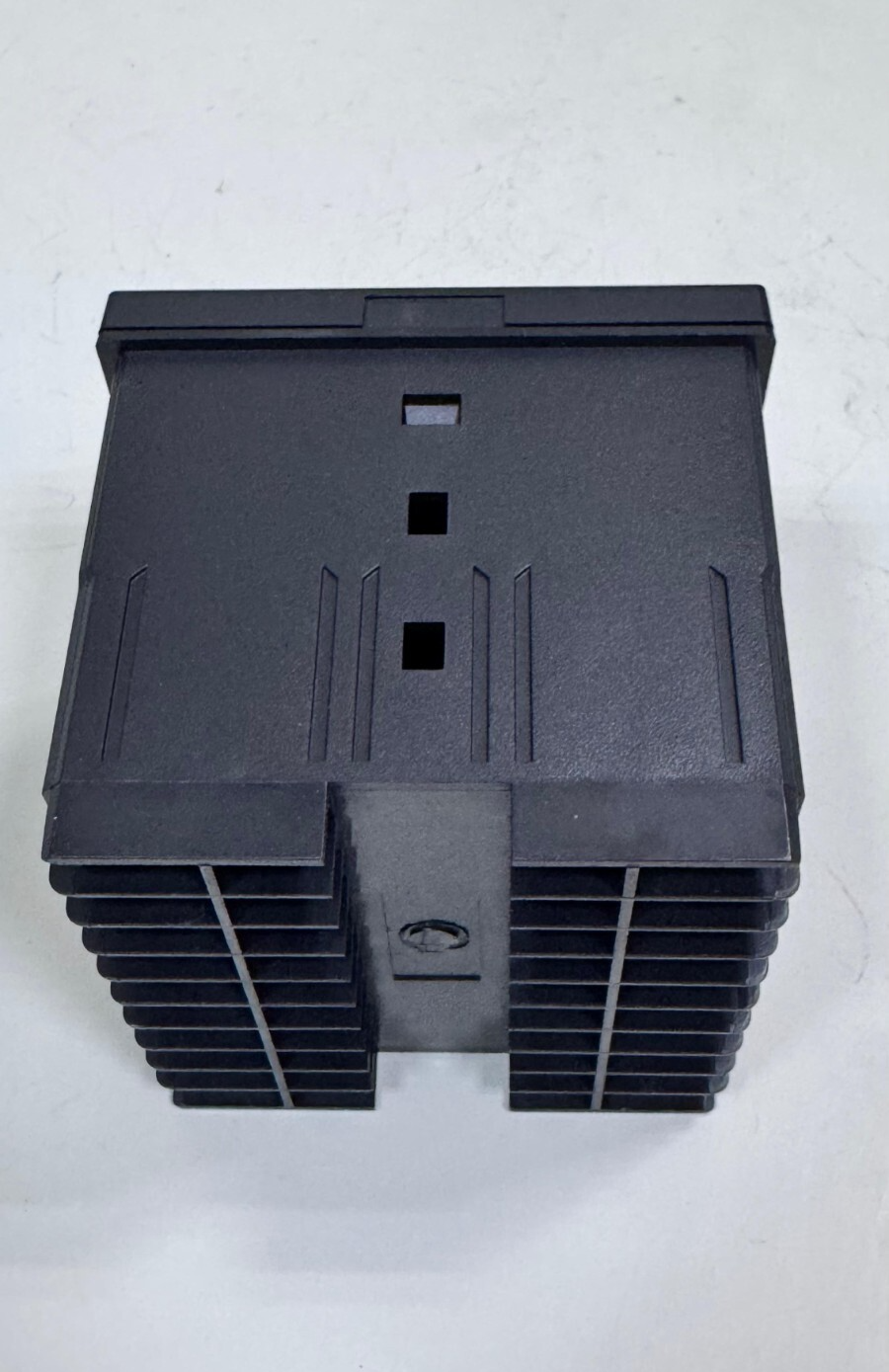 Golink VD2004K4R10AN Temperature Controller | K (CA) Input 0–400°C3