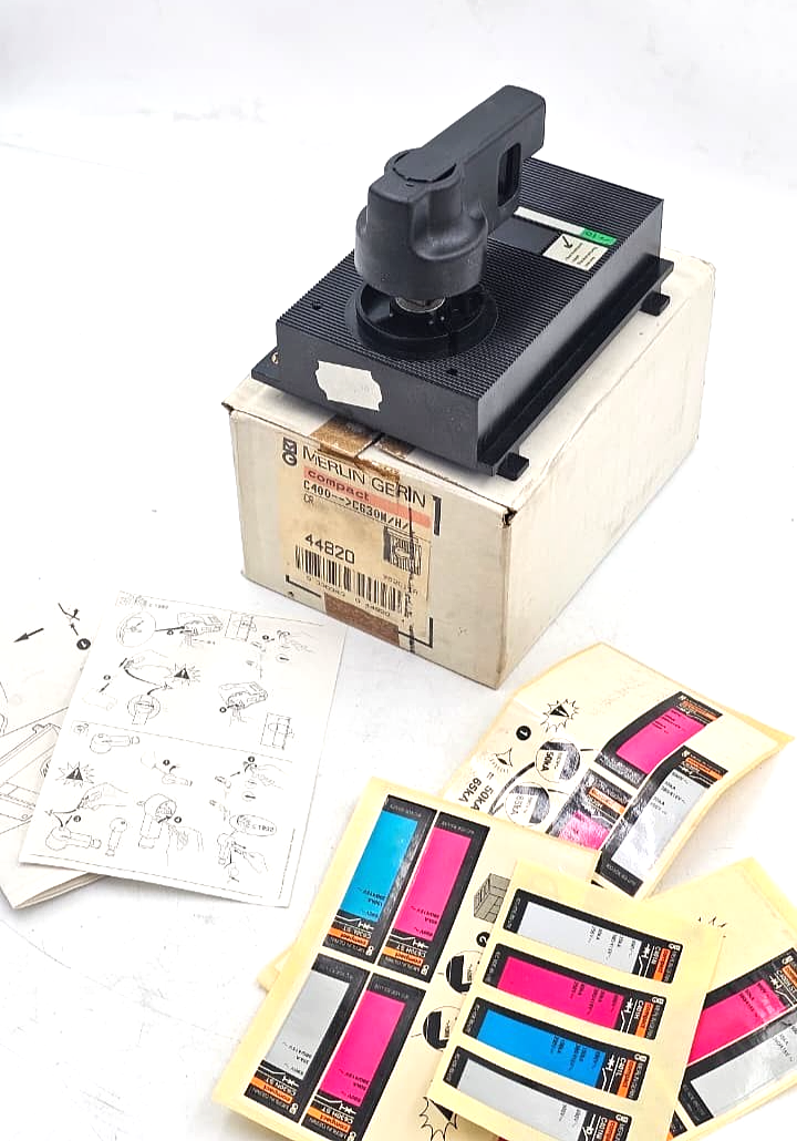 Merlin Gerin C400 Circuit Breaker Switch | 44280 | Made in France ( 1 pcs )0