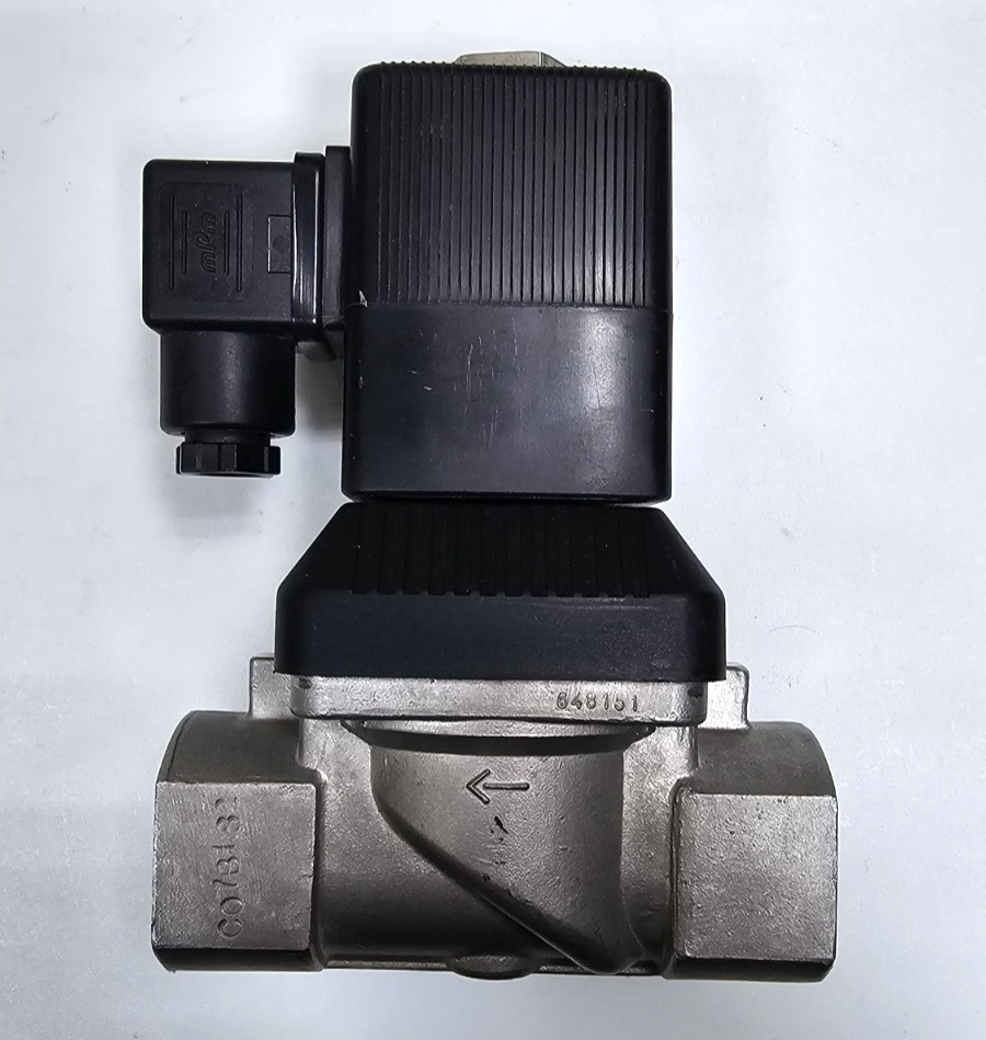 Burkert 00141812 – Solenoid Valve | 230V AC | 10 Bar | 50/60Hz | 18W | Germany2