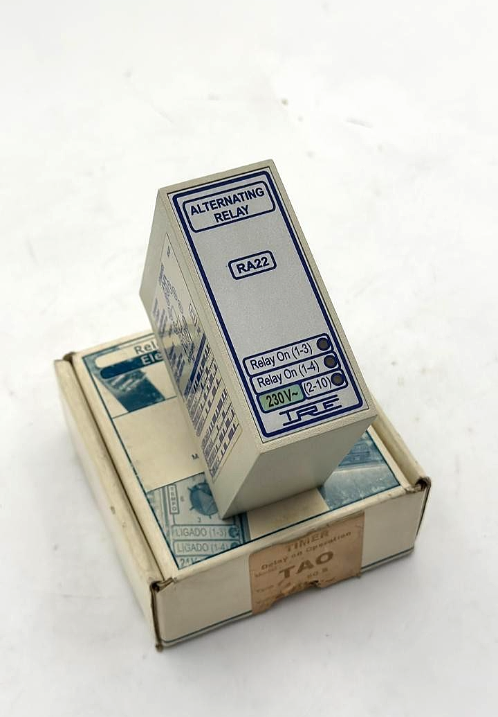 AVEL RA22 Alternating Relay 230V AC0