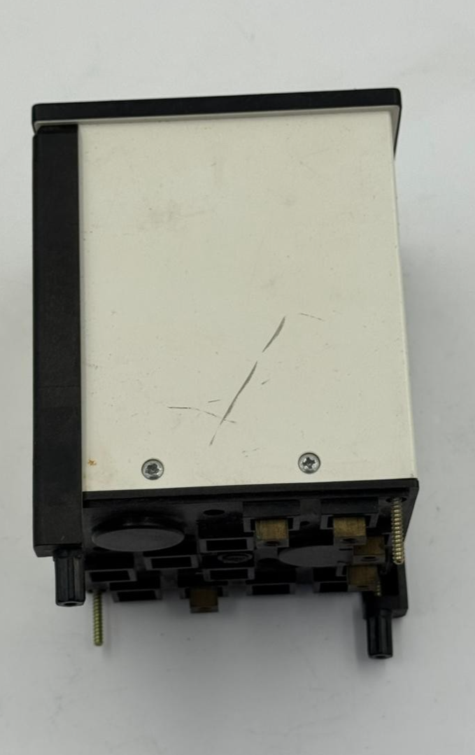 Crompton | 244132GOXABC54T | Analog Power Factor Meter5