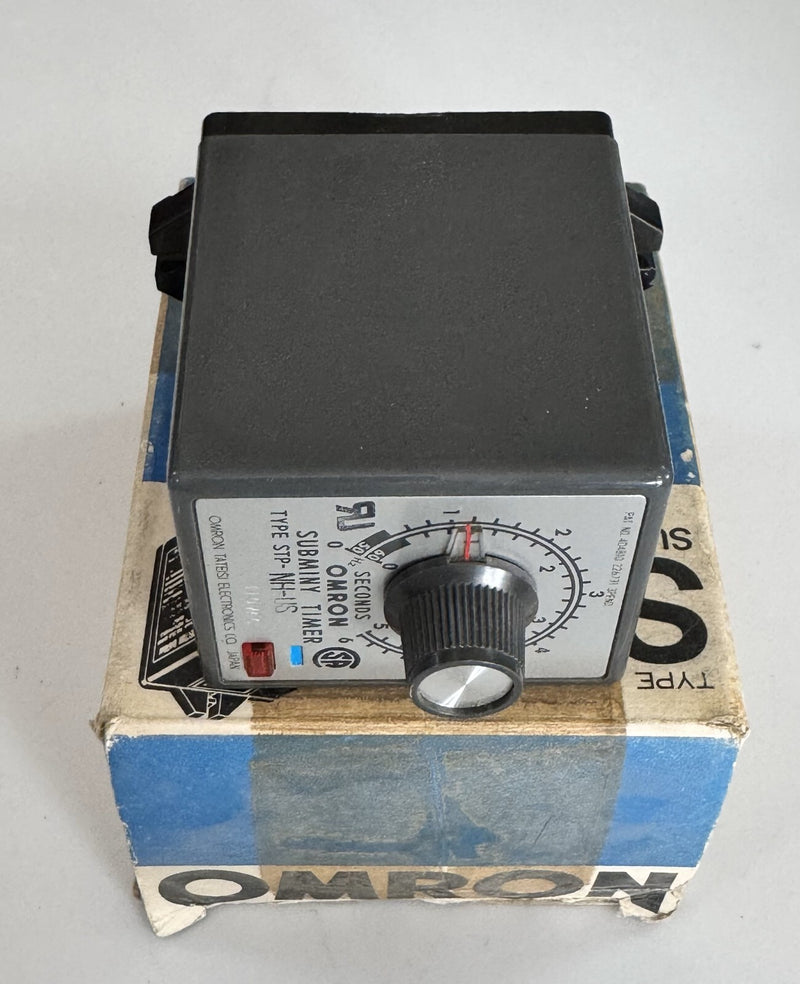 Omron STPNHUS Motor Driven Timer – Subminy Series | 250VAC | 3A/1A Load0