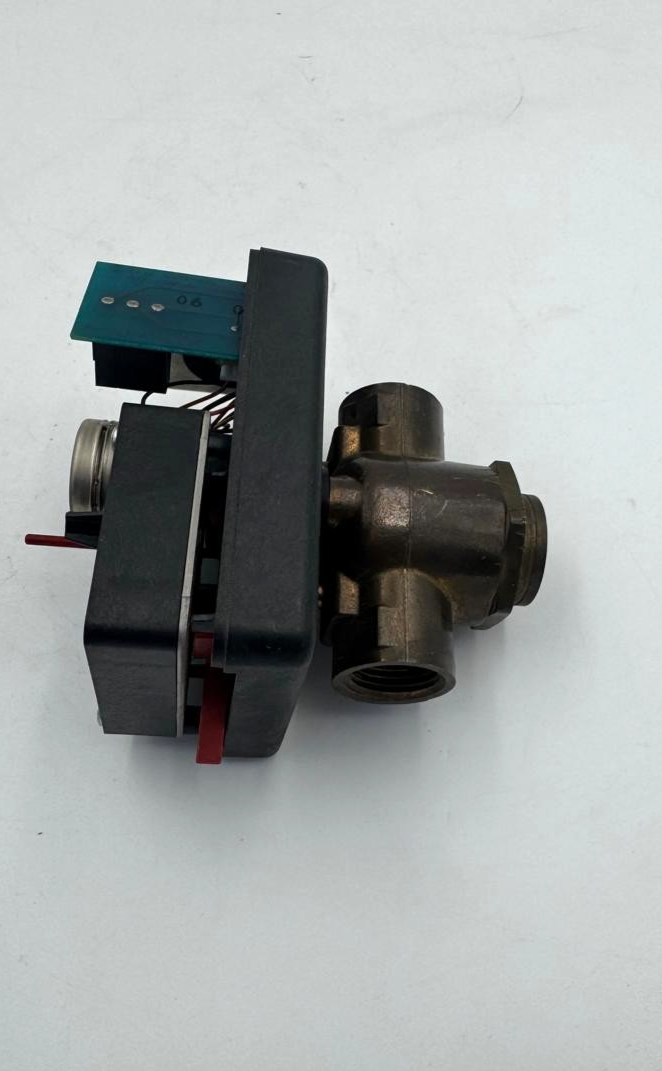 Erie | PopTop Modulating Valve | VM3231J33A000 | Made in USA10