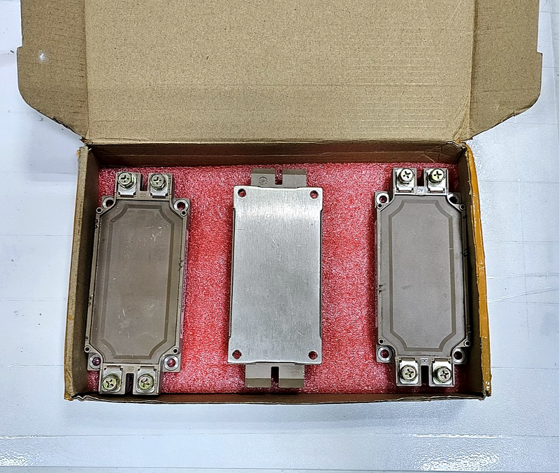 (1 Piece) Fuji 2MBI300VN12050 IGBT Power Module | Fast Shipping0