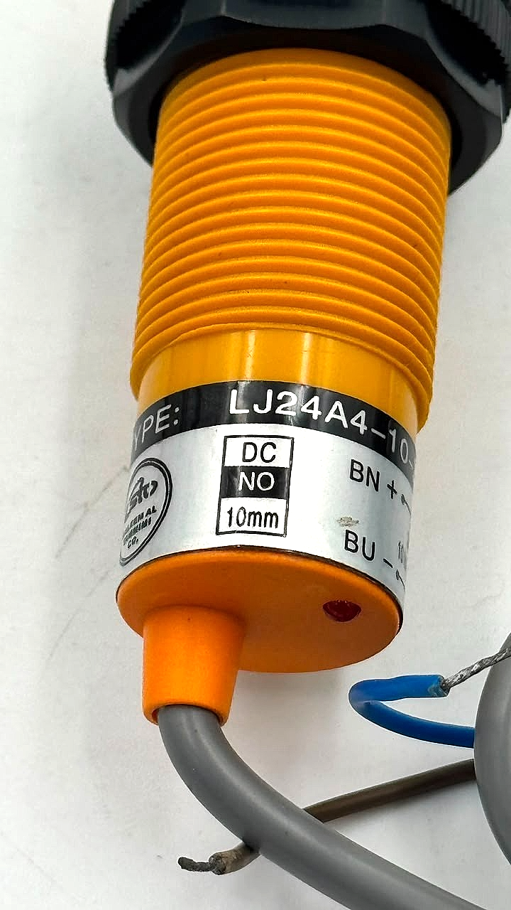 ( Pack of 5 pcs) STCO LJ24A4-10-Z/EX Proximity Switch 10–36V DC3