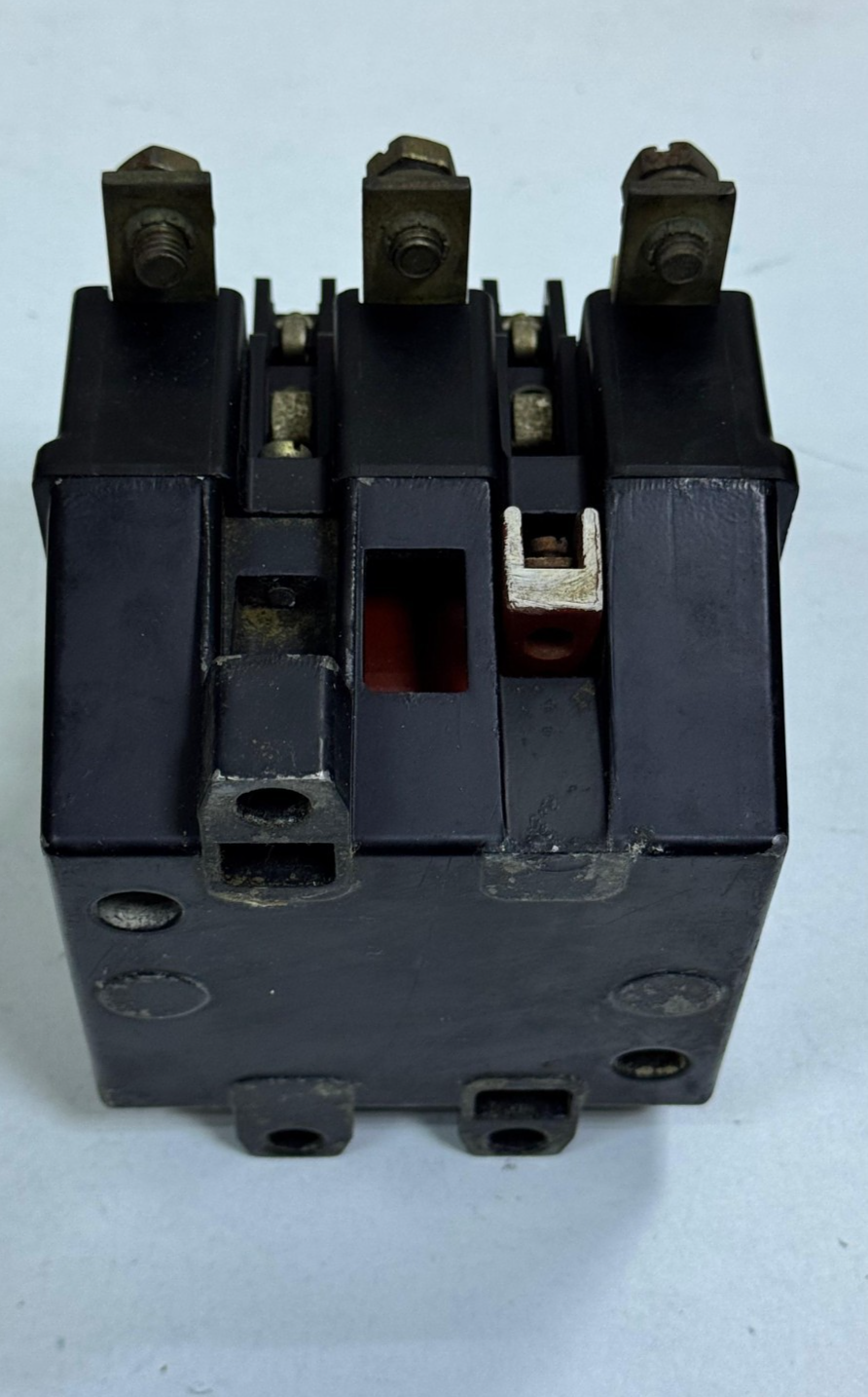 Larsen & Toubro | ML4 |  Contactor | 415V70A Motor Duty | Made in India7