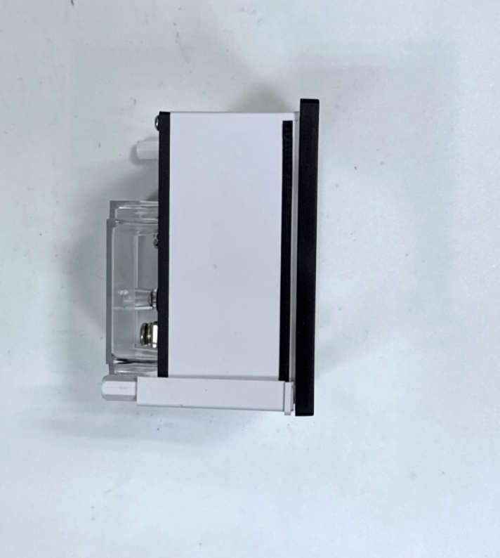 STCO SQ96 Temperature Meter | 1.5 DC 4–20mA | 0–600°C Range | Panel Mount2