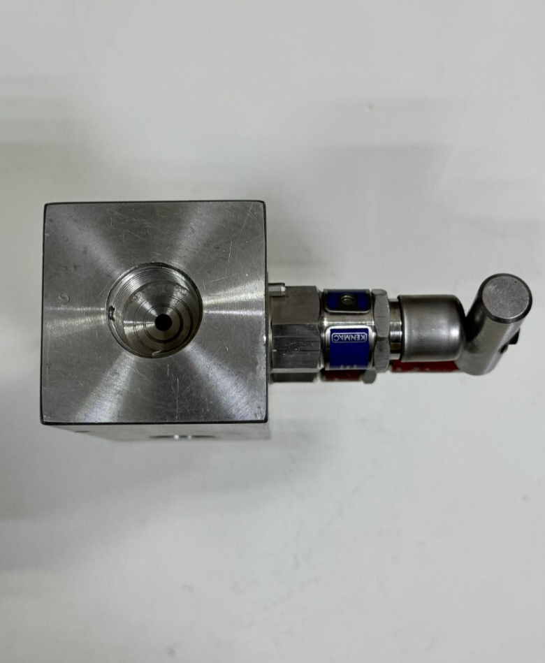 KENMAC | MSBGXXAT5710/2 A | Hydraulic Valve SS316 Body 174 PH Trim 6000 PSI3