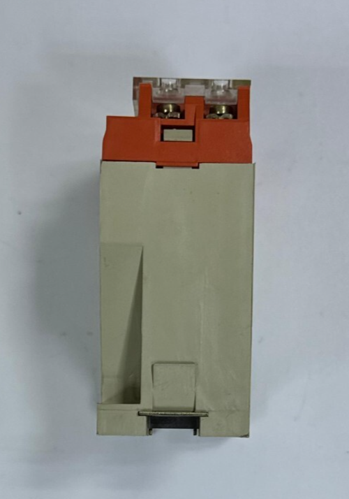 BBC Brown Boveri Control Unit C106.02 Control Unit | 6A Ith | 200–250V AC3