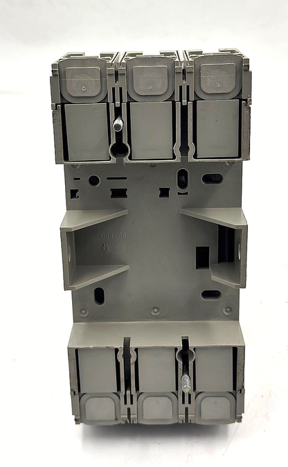 Merlin Gerin NS100-160-250 Circuit Breaker | 250 A 11