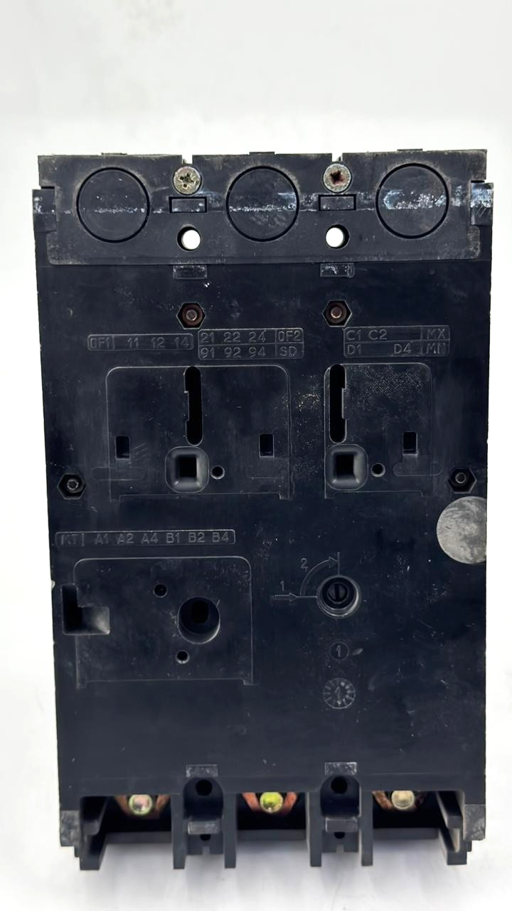 Merlin Gerin Compact C250N | 690V |  Circuit Breaker8
