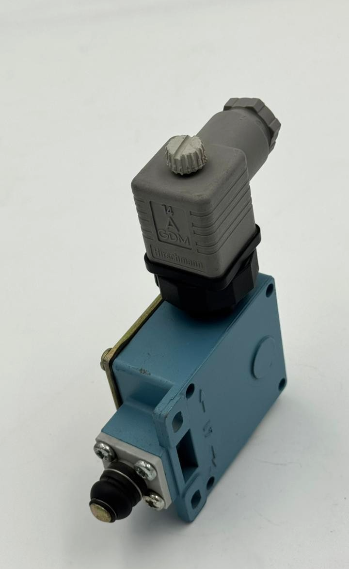 Crouzet | 838400 | Limit Switch | Made in France4