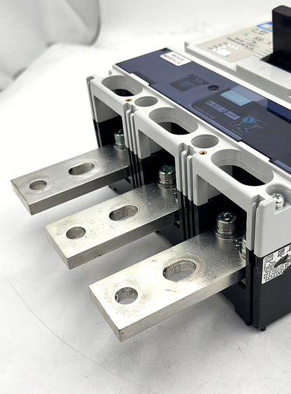 Terasaki TemBreak XS800NJ 800A | MCCB (Molded Case Circuit Breaker)  1 pcs6