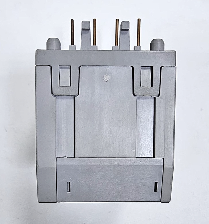 Hyundai UTH12K A0006S Thermal Overload Relay |4 A to 6 A| 690V, Made in Korea7