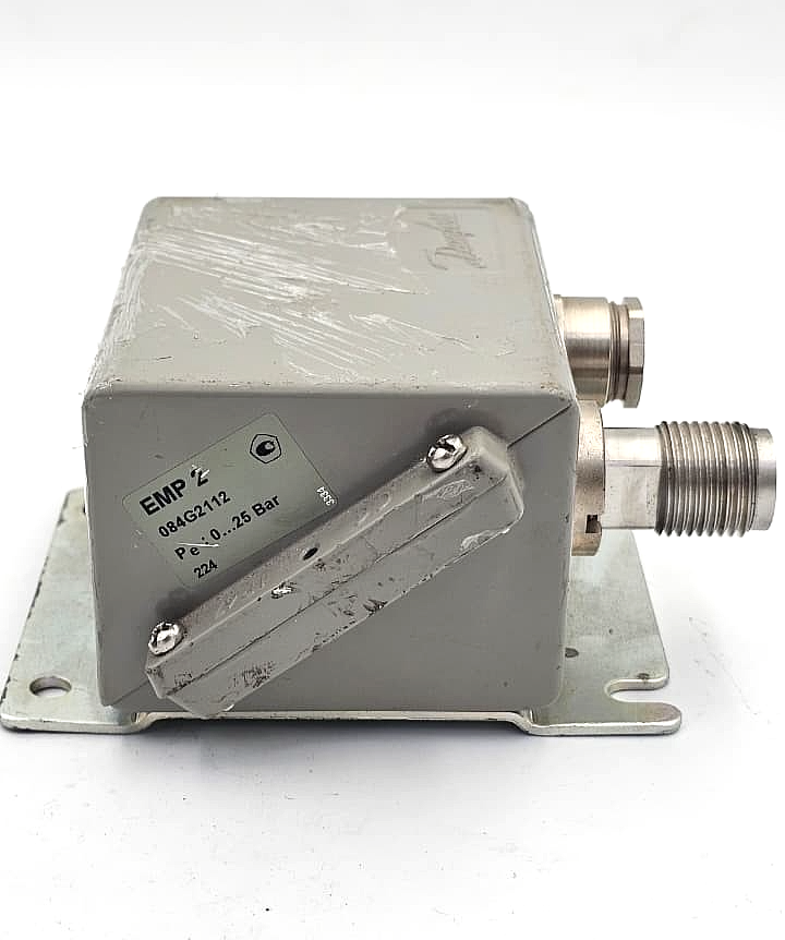 Danfoss EMP2 084G2112 Pressure Transmitter – 025 Bar4