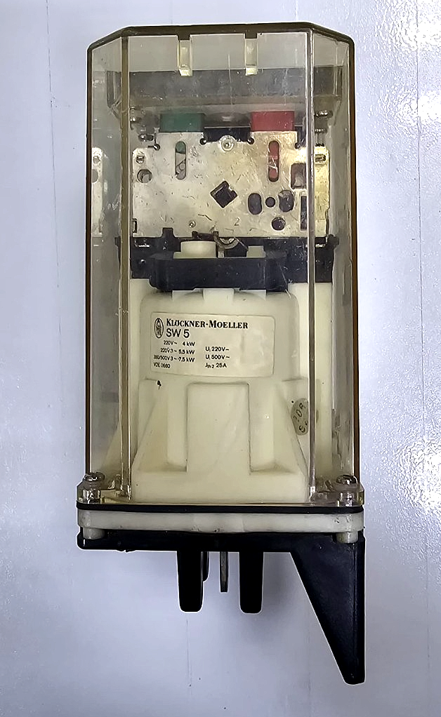 Klockner Moeller |  ZMC10 Pressure Switch | 610A | W 5 Switch5