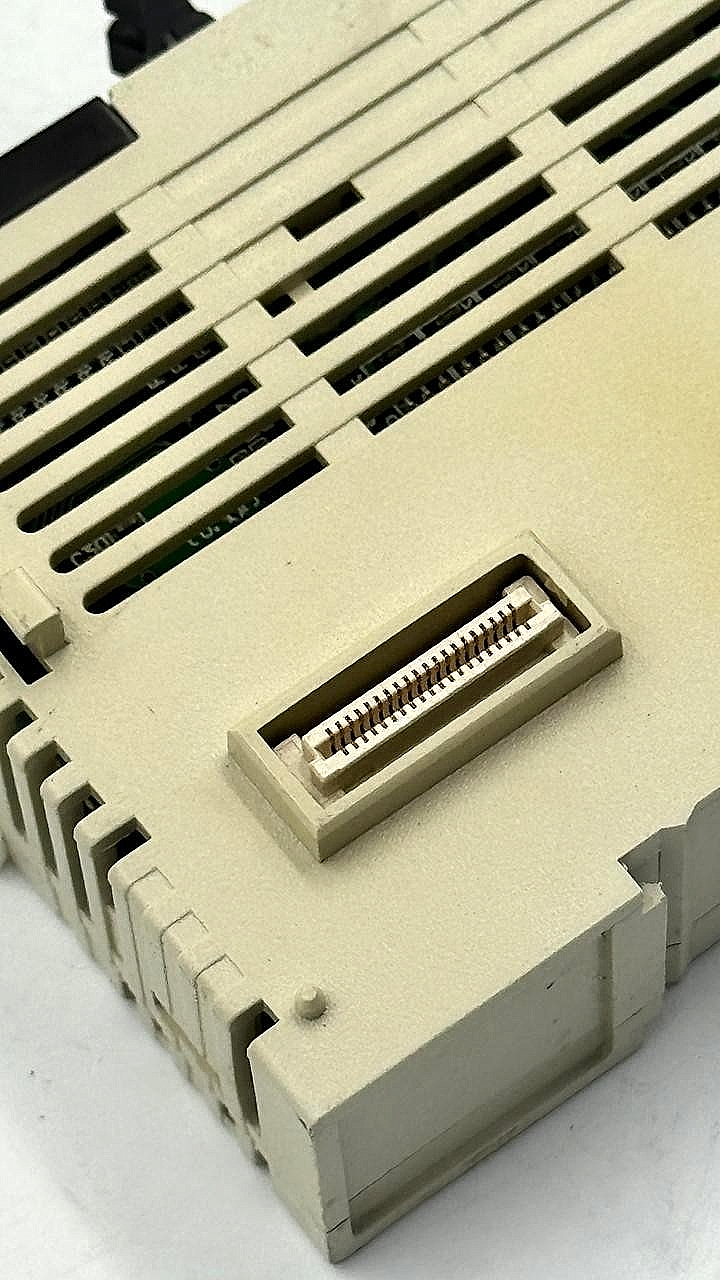 Mitsubishi FX2NC32EYT PLC Modular Extension Unit | Made in Jpan ( 1 pcs )4
