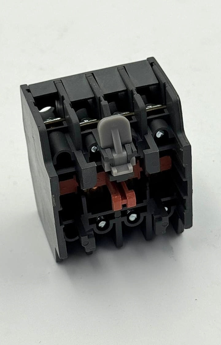 Hyundai | UAD 1B |  Capacitor Switching Unit | Made in Korea ( 1 pcs )6