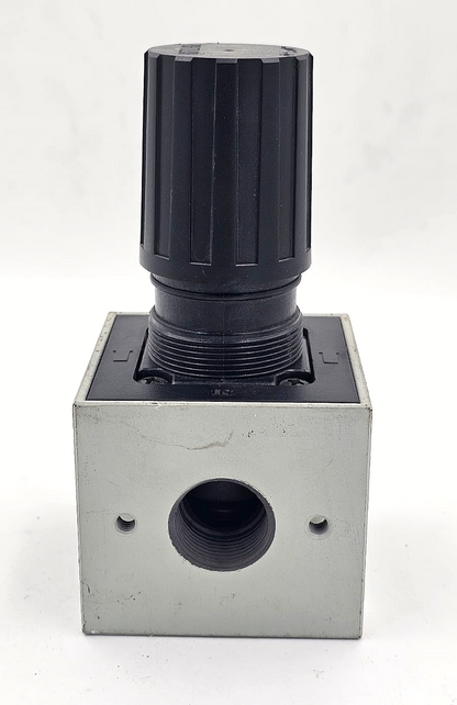 Numatics R32RG06 Pneumatic Regulator ( 1 pcs )3